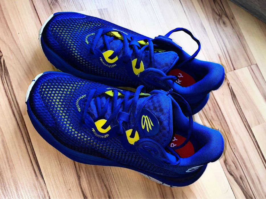 Баскетбольные кроссовки curry under armour splash 24