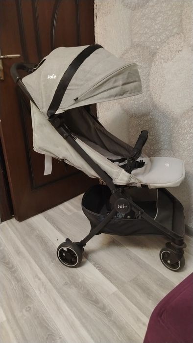 Продам детскую коляску Jole