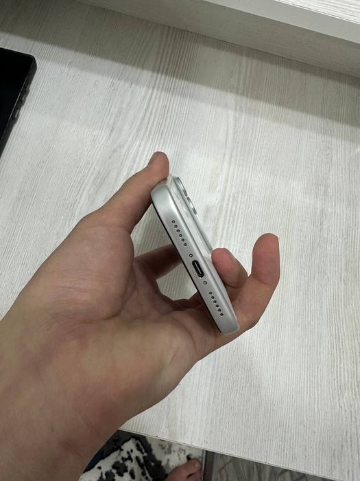 Srochna sotiladi iphone 17 pro