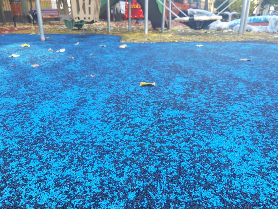 Pardoseala din tartan pentru locuri de joaca si terenuri sportive