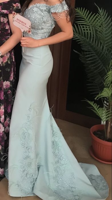 Рокля от две части на турския дизайнер Omur Ozer