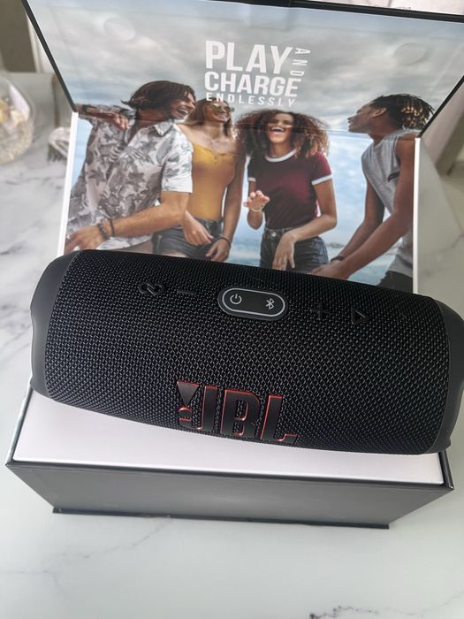 Продам НОВУЮ колонку JBL
