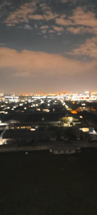 Янги дархонда Уй сотилади.13 этаж 3 хонали