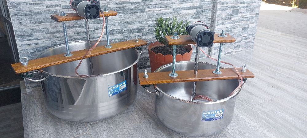 Amestecator automat cu oala de inox pentru gemuri, zacusca,ketchup.