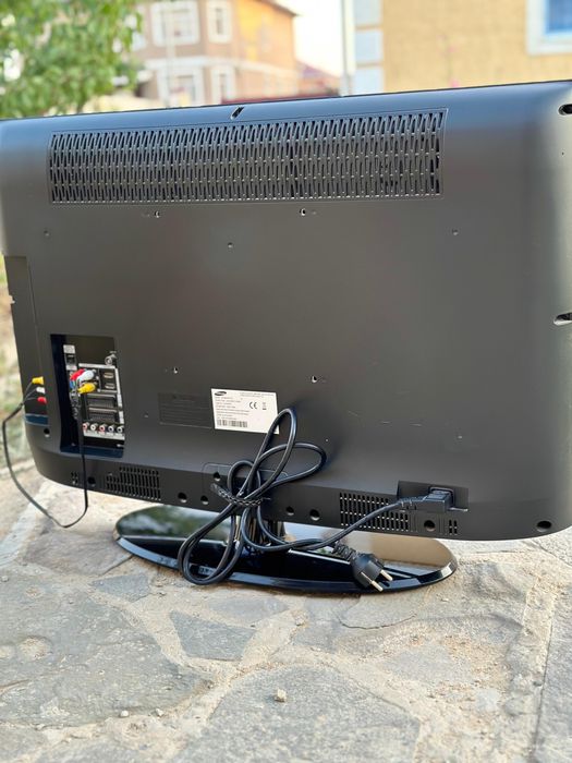 Телевизор б/у самсунг