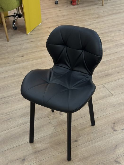 Стулья в идеальном состоянии