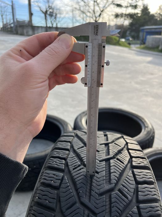 Зимни гумиTaurus 225/45/17