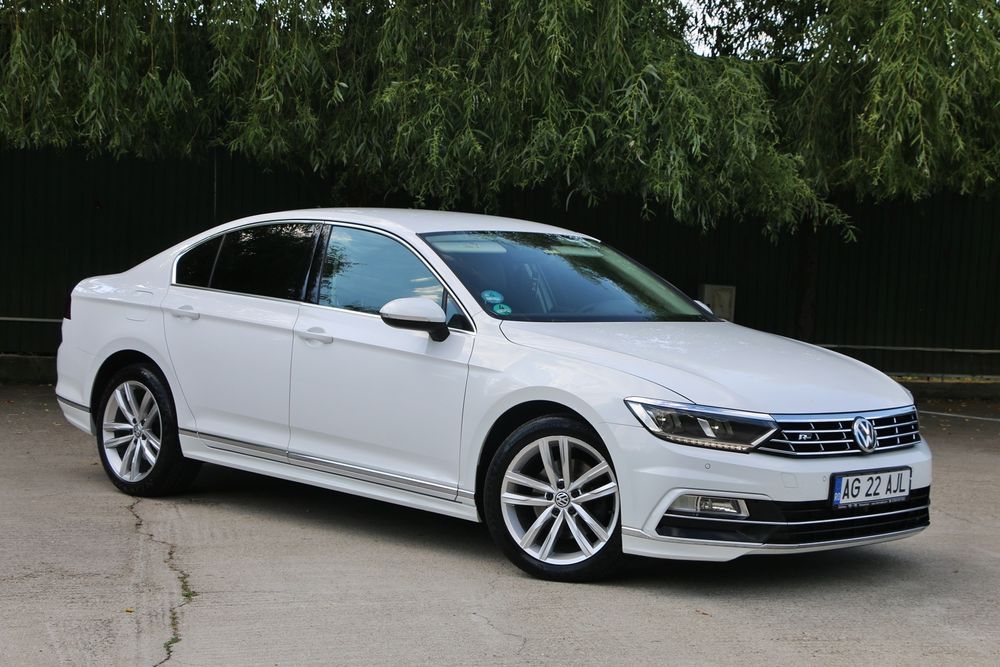 VW Passat B8 Rline / 2.0 150 CP / DSG / Full led / Padele / Fără adblue