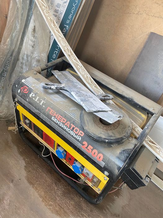 Генератор бензиновый