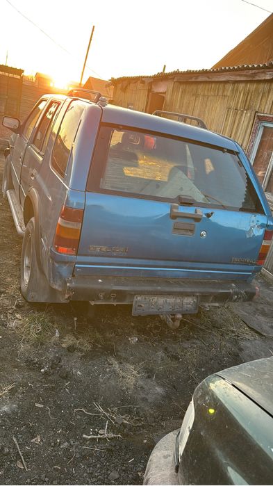 Опель фронтера а