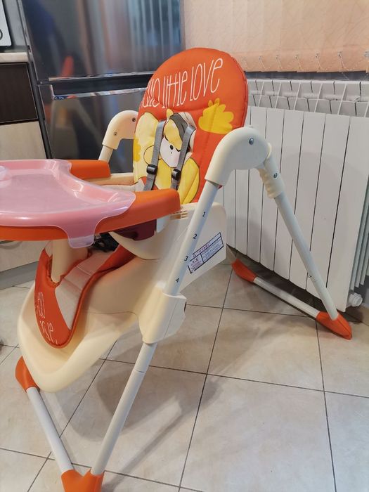 Детско столче за хранене