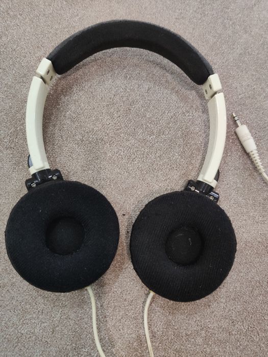 Наушники проводные