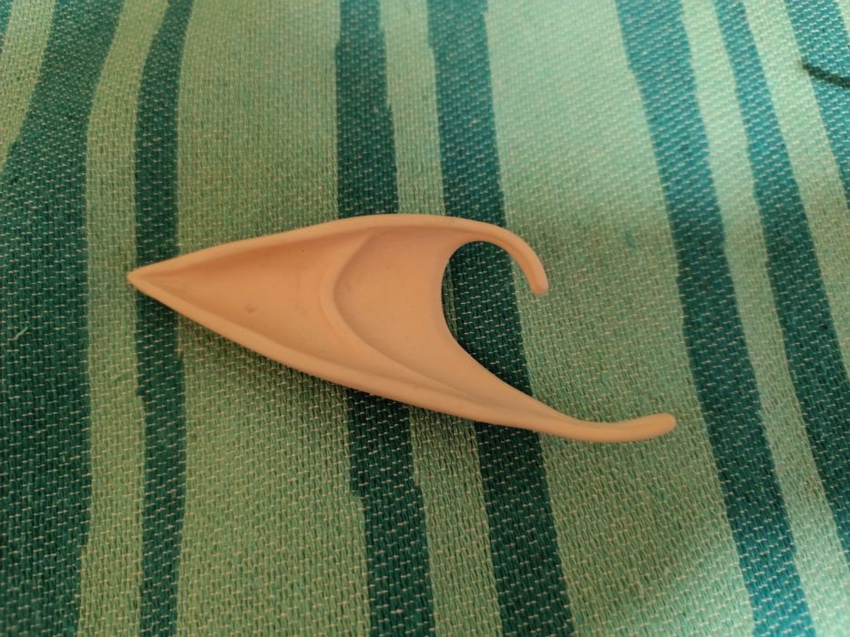 Уши эльфа, в хорошем качестве