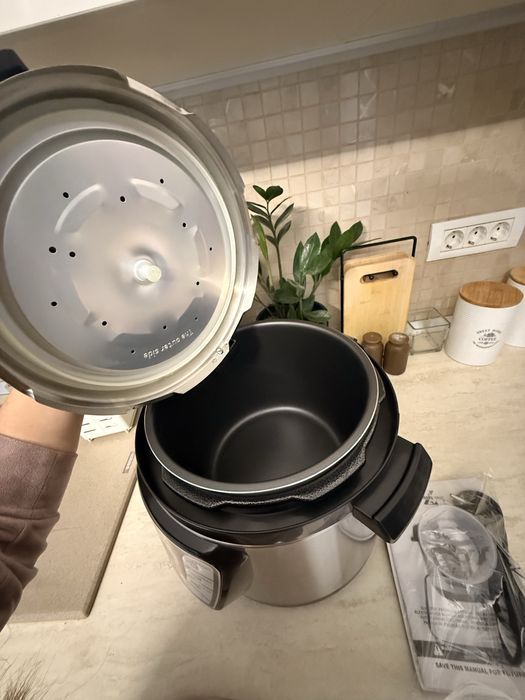 Oala electrica sub presiune, one pot
