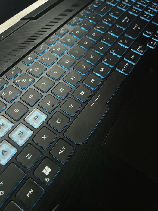 Laptop Gaming ASUS TUF F15 FX506LHB