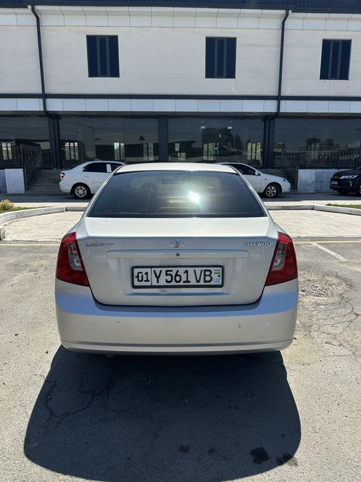 Lacetti 1.8 koreyskiy versiya