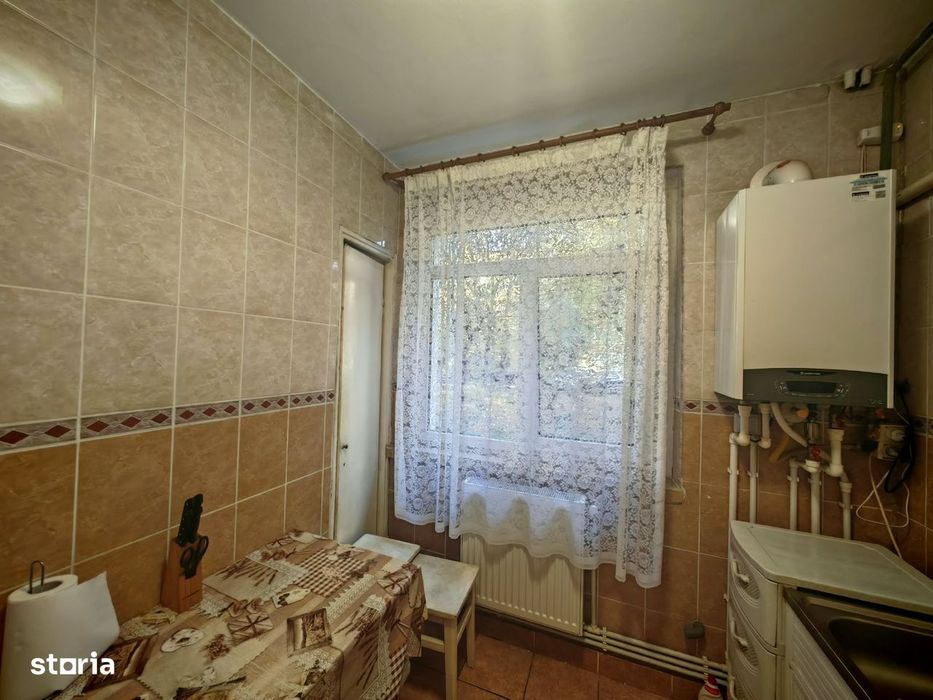 Semidecomandat, bilateral, doua camere, parter/4, Gradina Botanica
