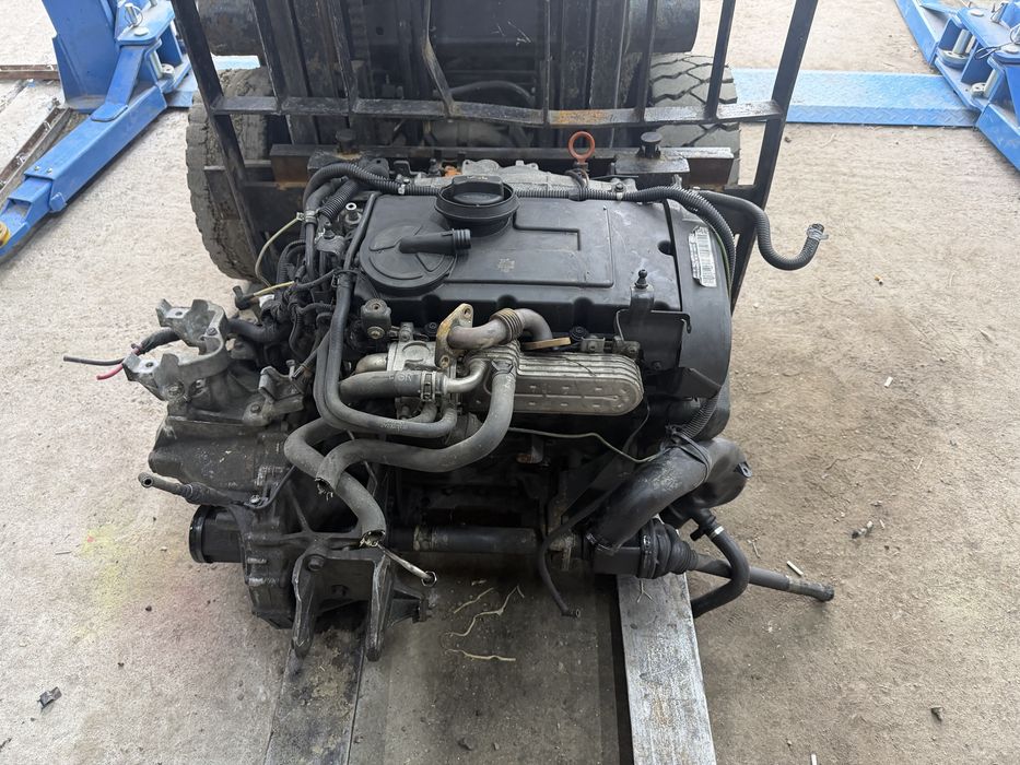 Оборудван двигатвл от VW 2.0 dizel 140 ks