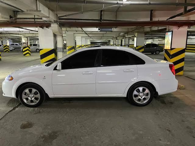 Chevrolet gentra 3 pozitsiya