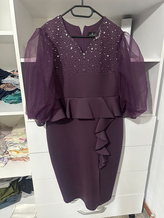 Vand rochie de seara