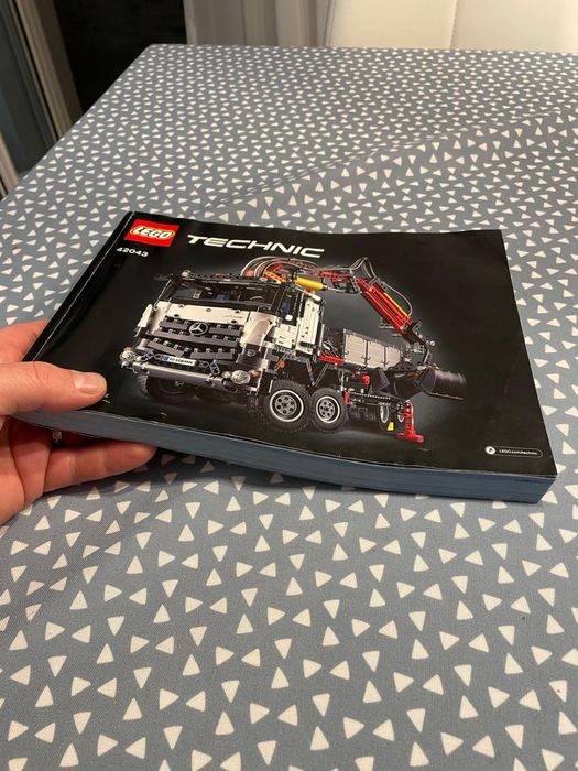 LEGO Technic 42043 Mercedes Arocs 3245