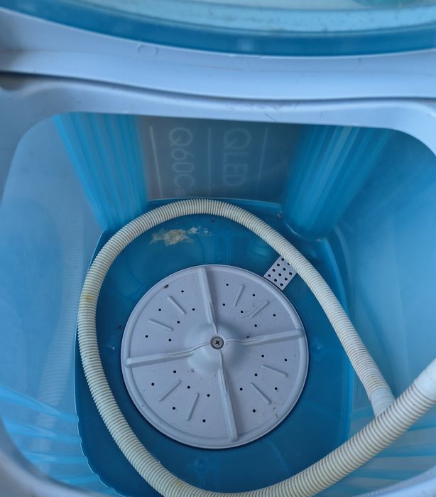 Малка преносима пералня