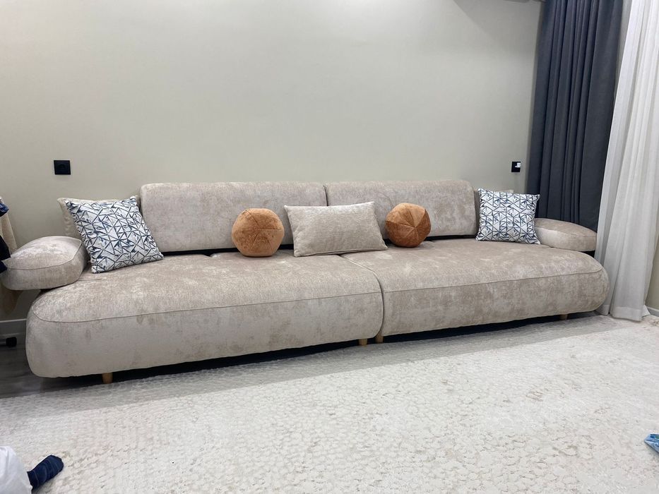 Диван для дома ..