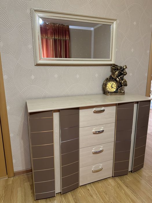 Спальный гарнитур