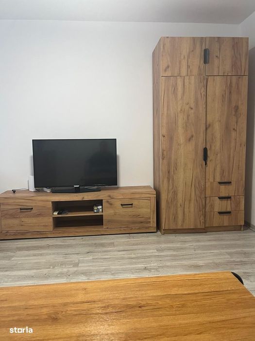 Garsoniera, Berceni, Izvorul Rece