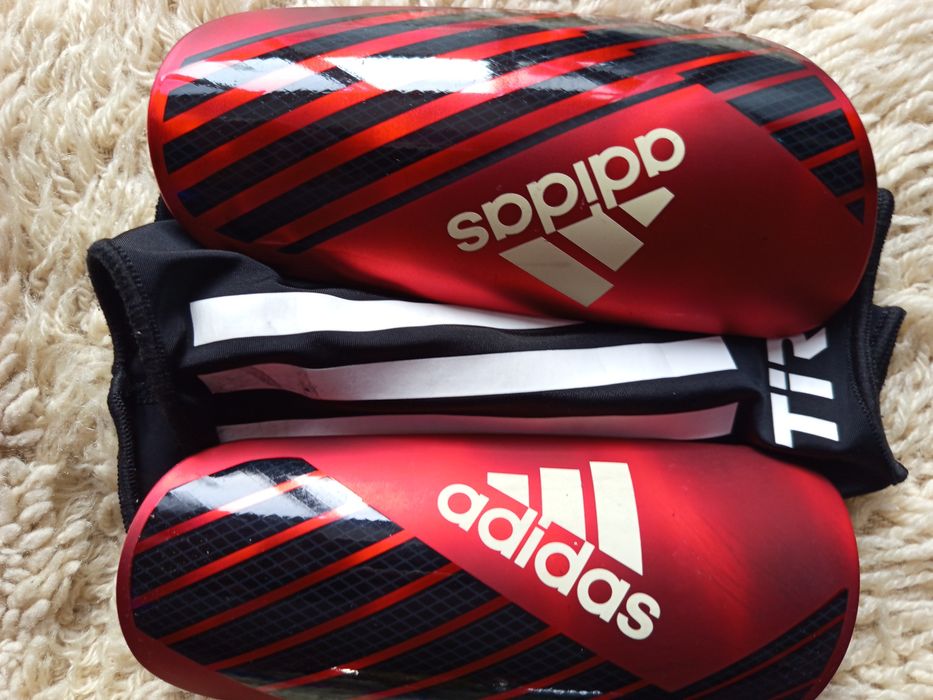 Футболни кори ,adidas,nike ,joma