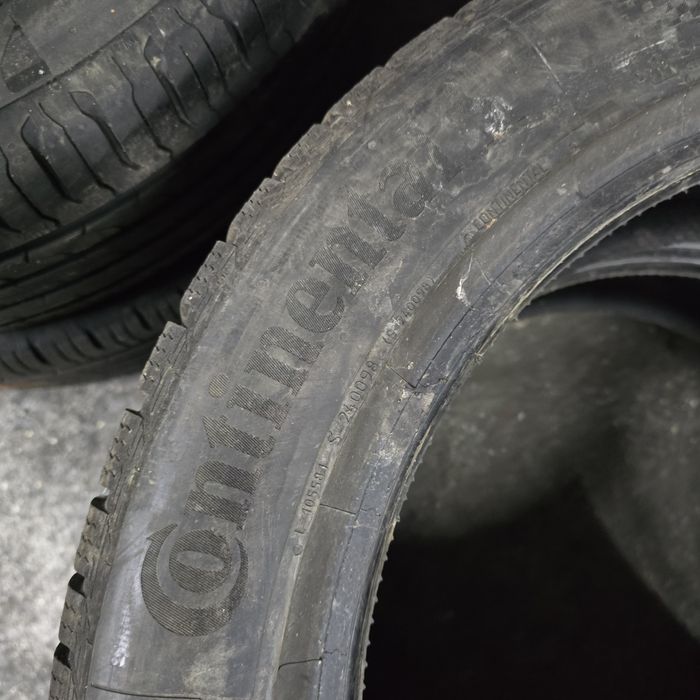 2x 225/50/19 M+S CONTINENTAL 2021 Stare excelentă