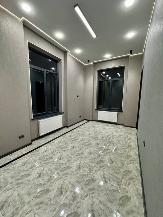 Продается нежилое здание, ориентир: Глинка, 2 сотки 551м²