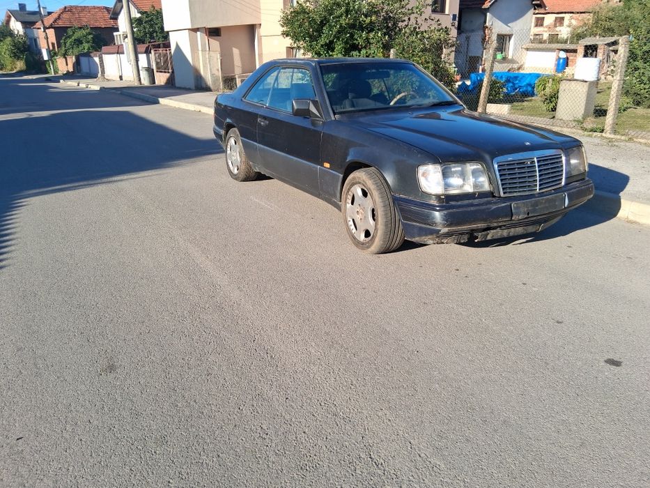 Mercedses W124 E200 Coupe на части!