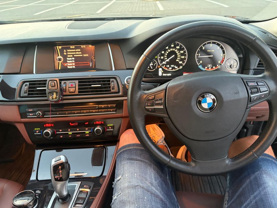 BMW 5 Series 2014 — imagine 4