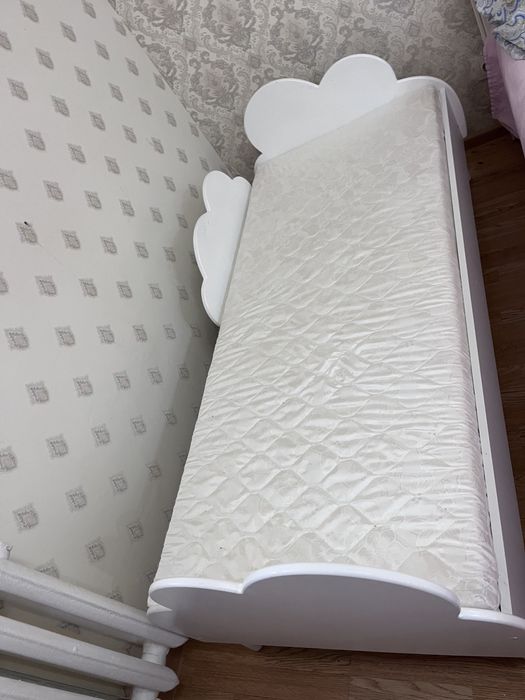 Продам детскую кровать