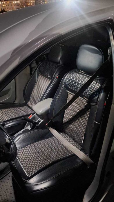 Автомобиль LACETTI 1.8 L механика 2010 год