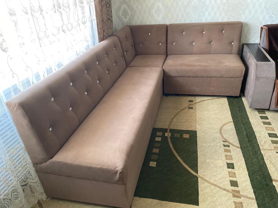 Б/у диван угловой