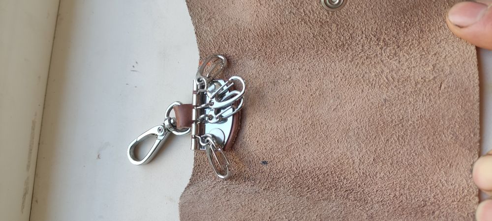 Ключница коженная.