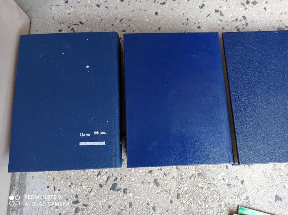 Речници на различни езици