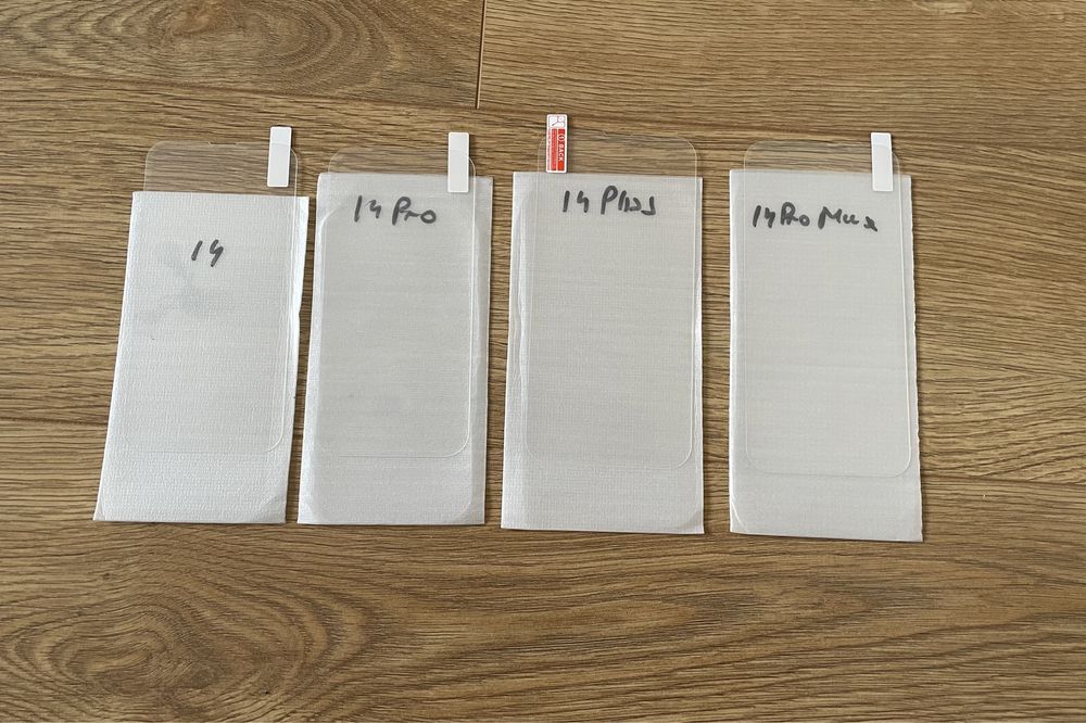 Vand folie sticla iphone 14 pro max,14 plus,12,13,15