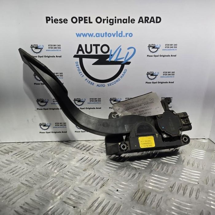 Pedala acceleratie Opel Antara facelift 2.2 cdti A22DM