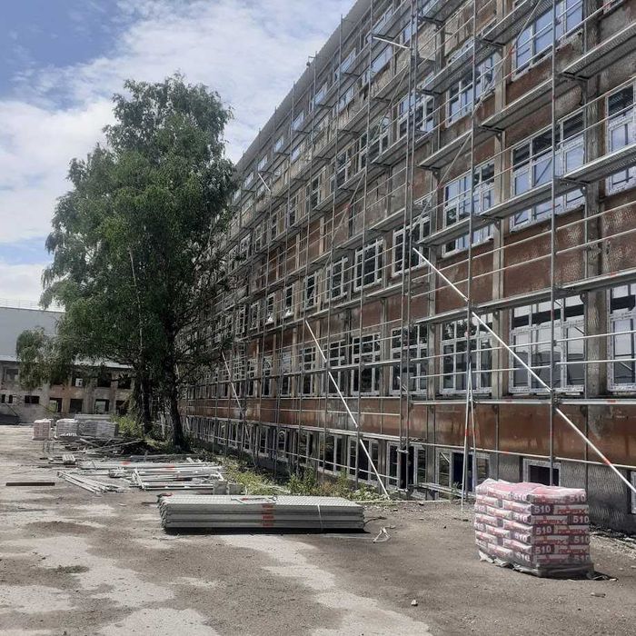 Скеле - модулни, фасадни, рамкови, строителни скелета и принадлежности