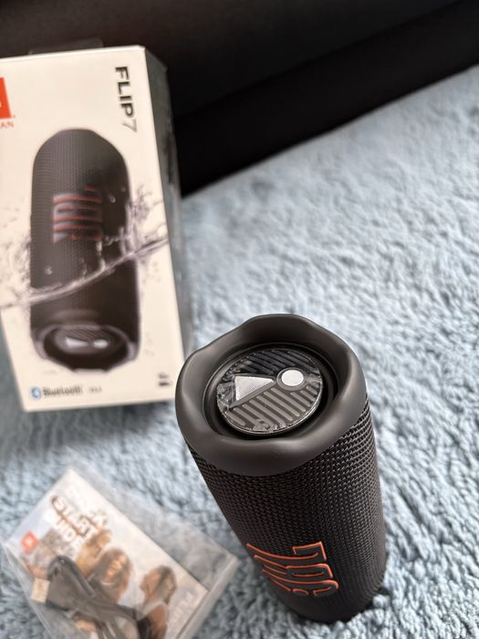 Boxă JBL Flip 7 nouă bluetooth