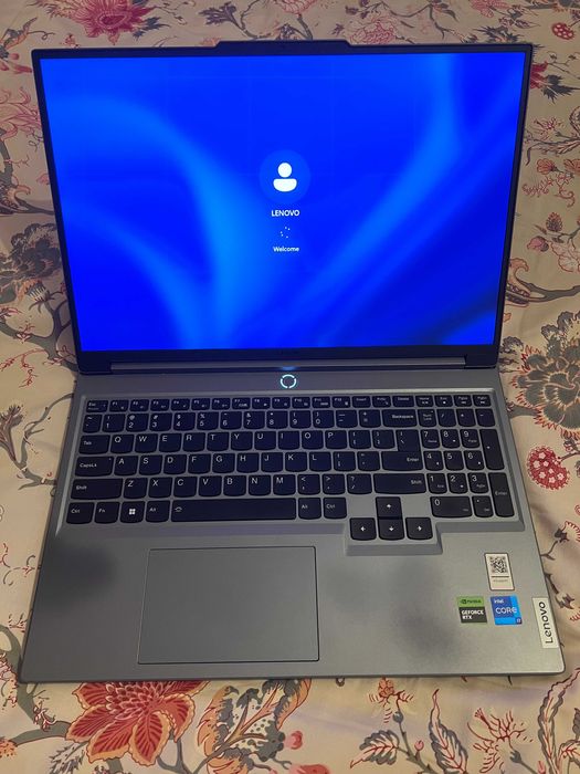 Laptop Lenovo Legion 5 16IRX9