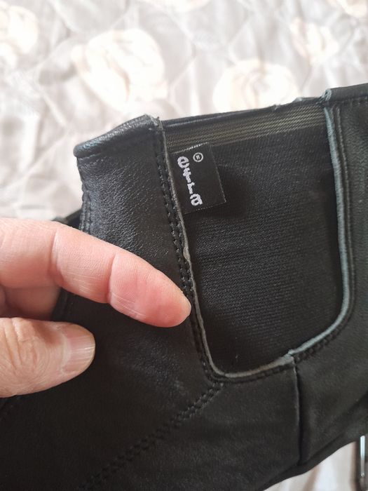 Продам спартивки 2 шт есть бу 2 раза одевал