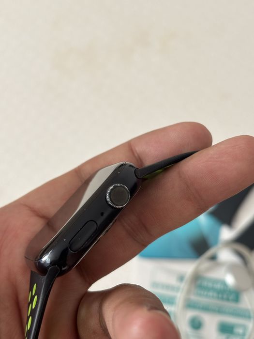 Продам Apple Watch series 7 45mm