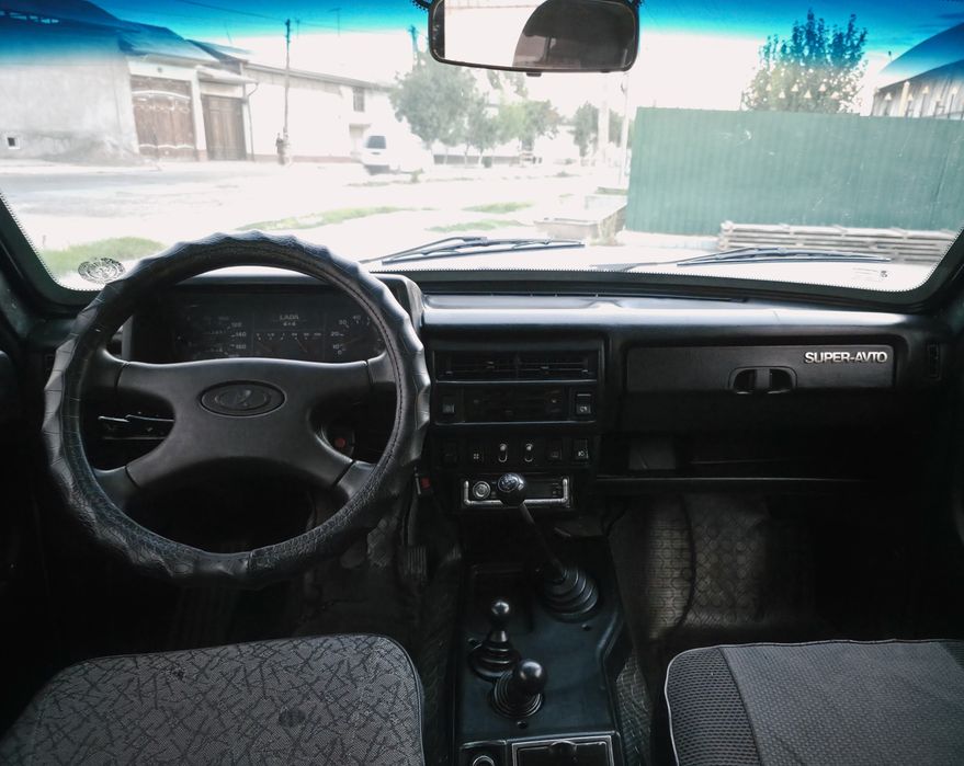 Niva 4x4 Sotiladi