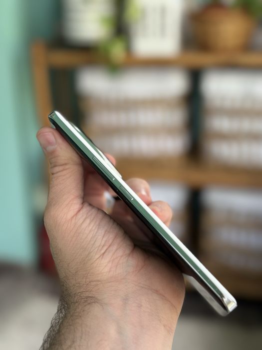 Honor  200 Pro 12 gb RAM 512 GB memorie