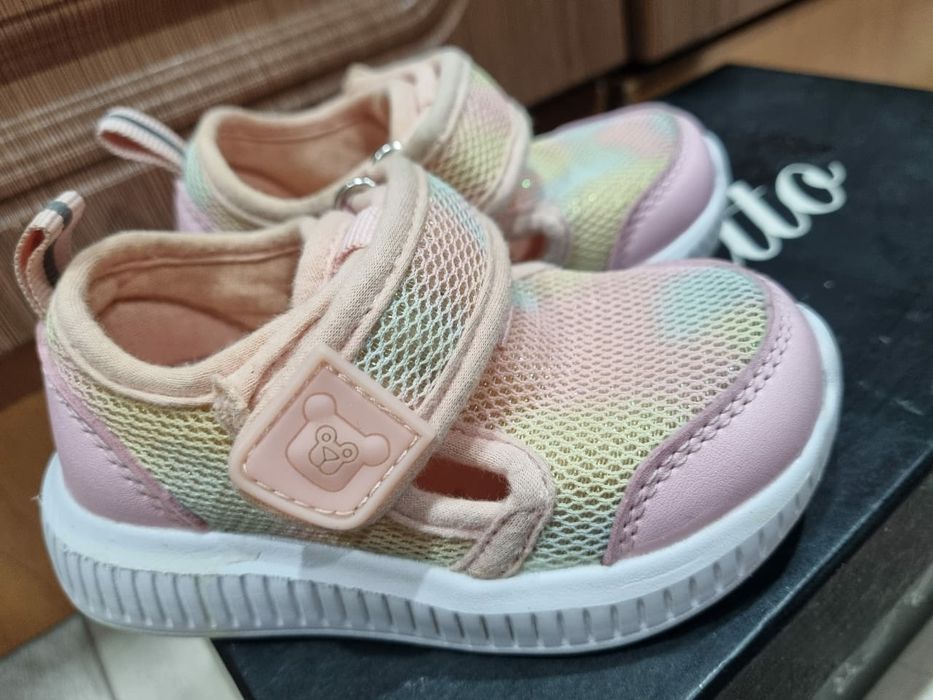 Продам сандалики 115р