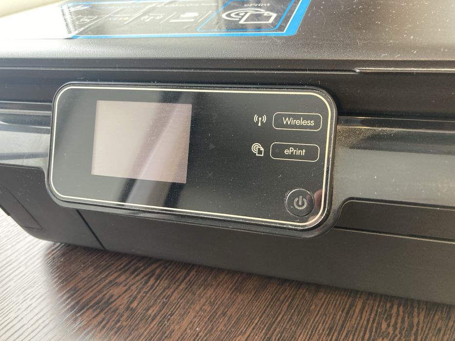 Принтер цветной 3в1 HP 5510